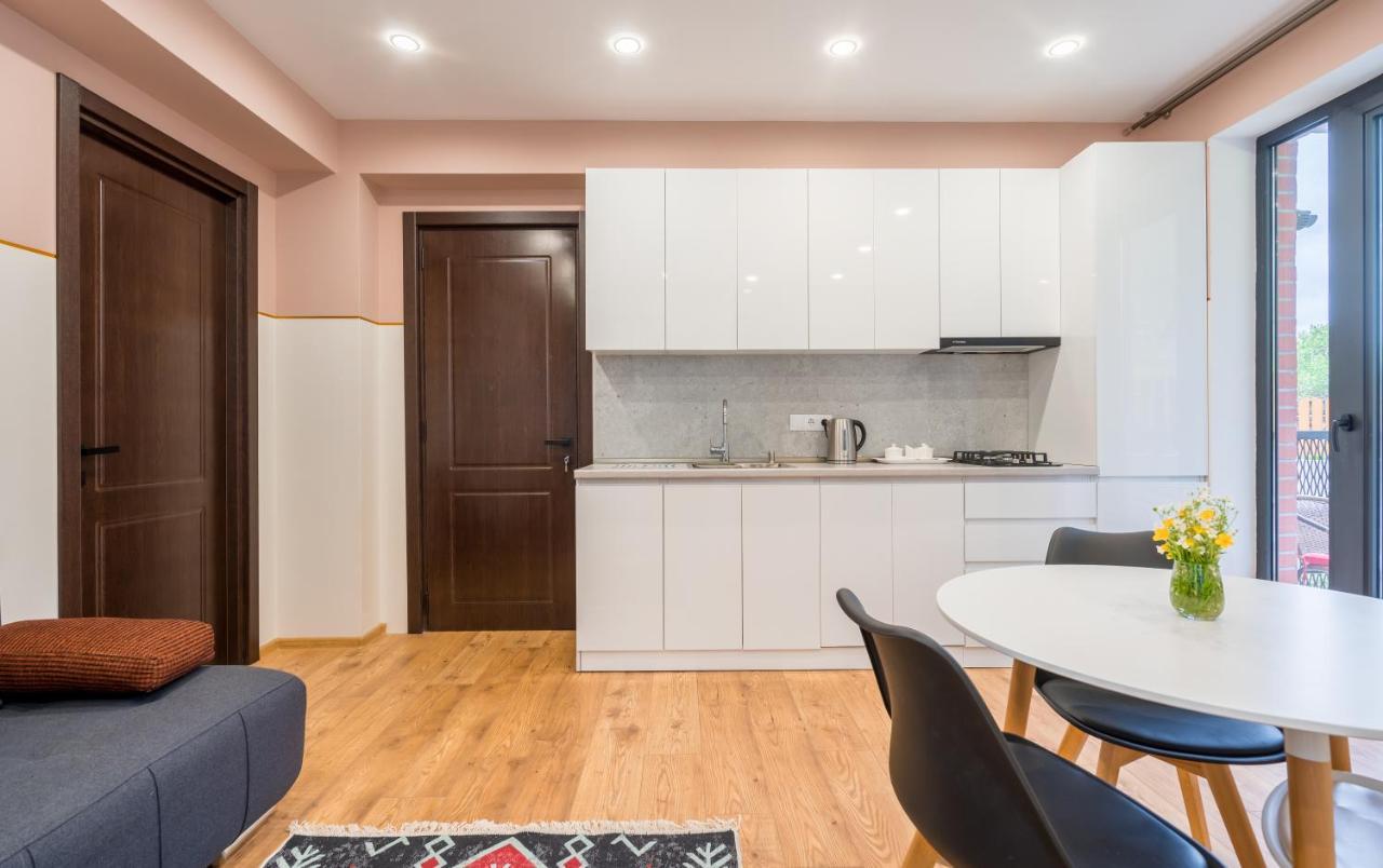 Devdaraki Apartments Kazbegi Εξωτερικό φωτογραφία