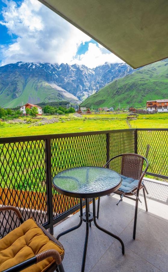 Devdaraki Apartments Kazbegi Εξωτερικό φωτογραφία